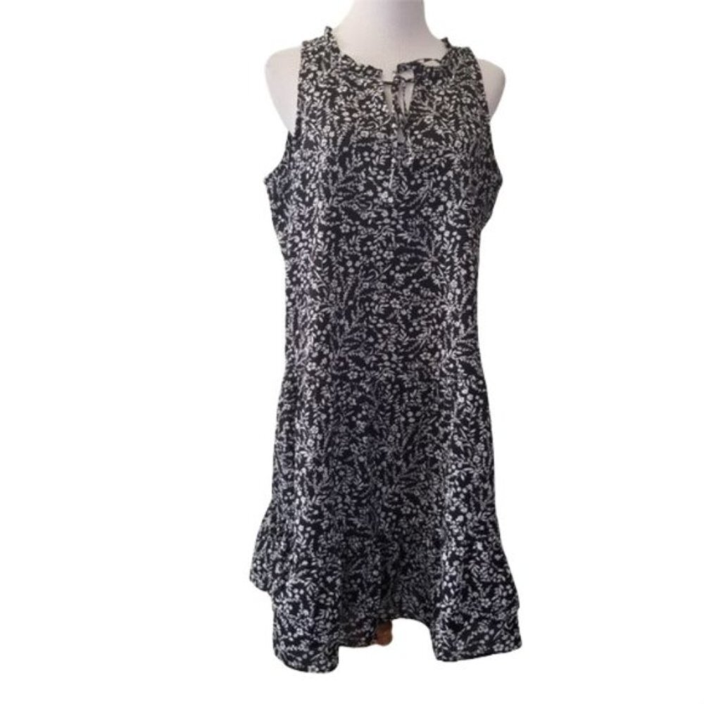 Sanctuary Floral sleeveless V-neck dress size S (309)